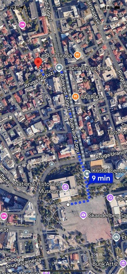 Apartament me qera shume pran qendres Tirane