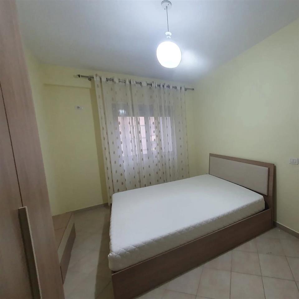Apartament ne shitje 1+1 te Ish Kombinati i Peshkut Vlore