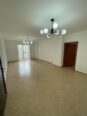 Shitet Apartament me pamje anesore nga deti rrota kuqe plazh