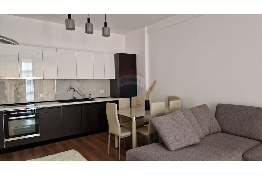 Apartament 1+1 – Për Qira – Rruga e Dibrës – Farmacia 10