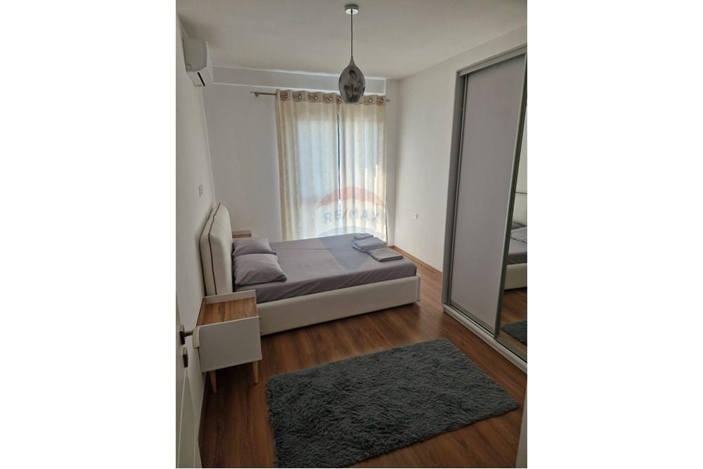 Apartament 1+1 – Për Qira – Rruga e Dibrës – Farmacia 10