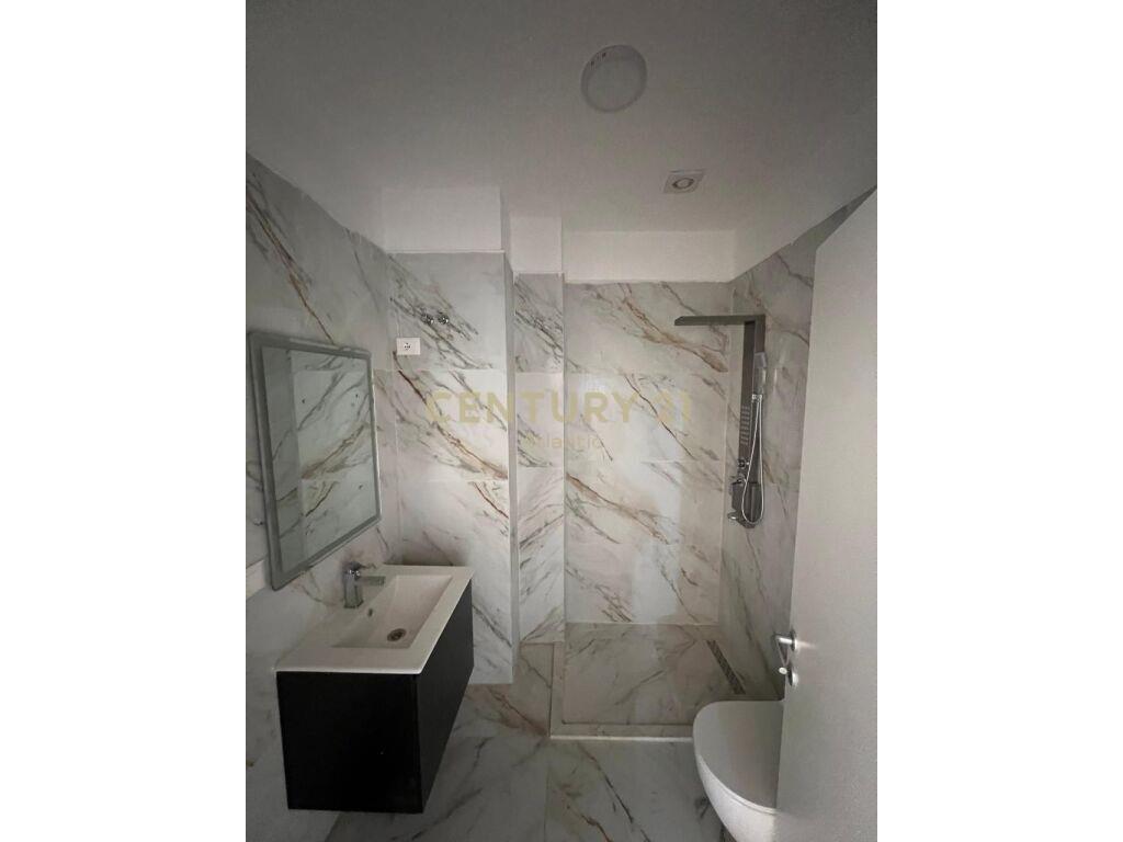 SHITET APARTAMENT 2+1 ME PAMJE DETI NE PLAZH ILIRIA!