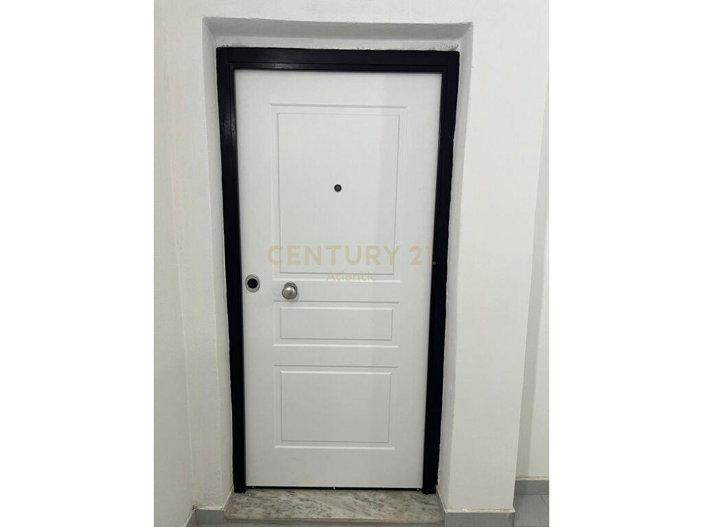 SHITET APARTAMENT 2+1 ME PAMJE DETI NE PLAZH ILIRIA!