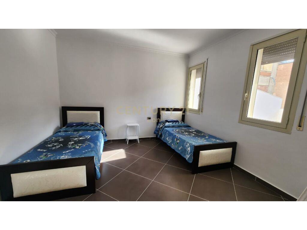 JEPET APARTAMENT 2+1+2 ME QIRA TEK VILA E ZOGUT!