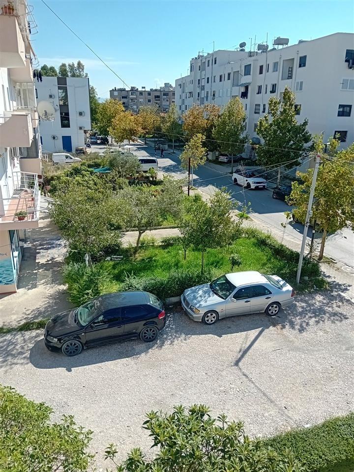 SHITET APARTAMENT 3+1 DURRES