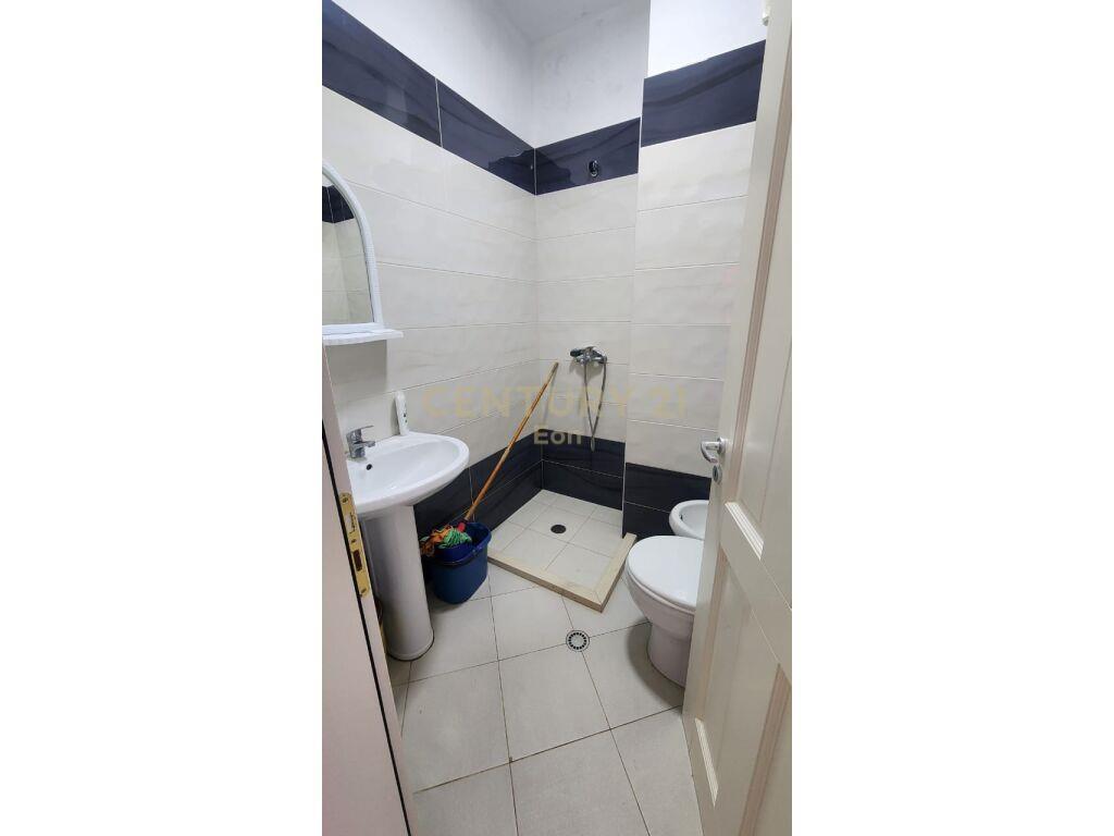 SHITET APARTAMENT 1+1 TE GJIRI I LALZIT!
