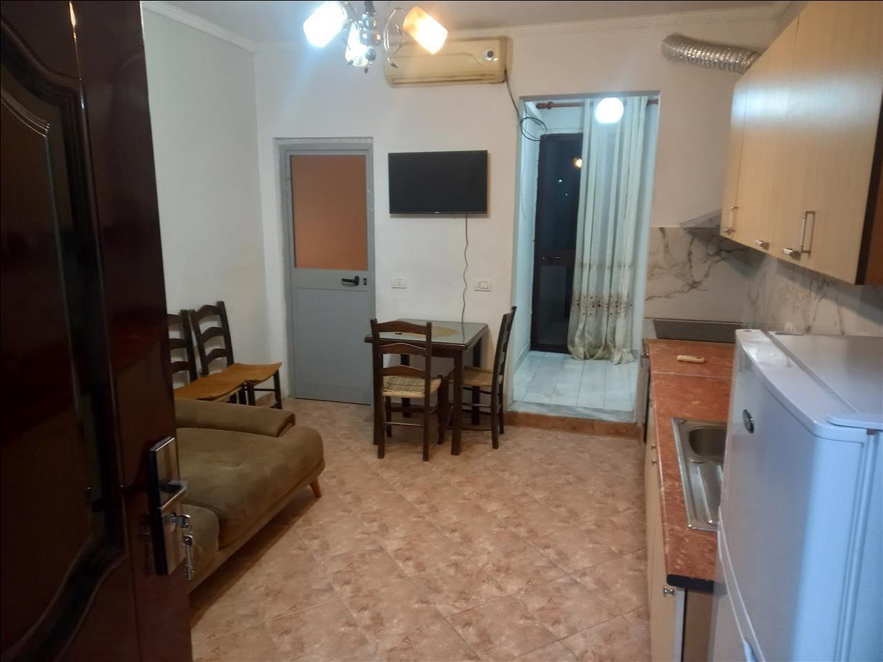 Apartament qera 1+1ballkon afer muzeumit ne Durres