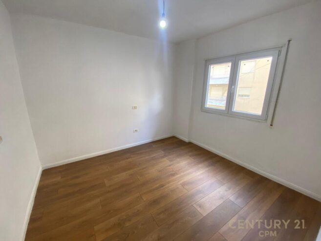 SHESIM APARTAMENT 1+1 NE PLAZH ILIRIA , DURRES