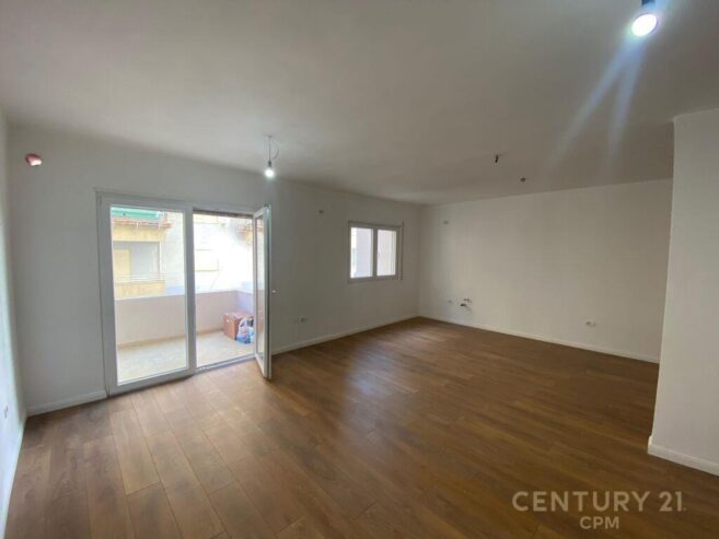 SHESIM APARTAMENT 1+1 NE PLAZH ILIRIA , DURRES