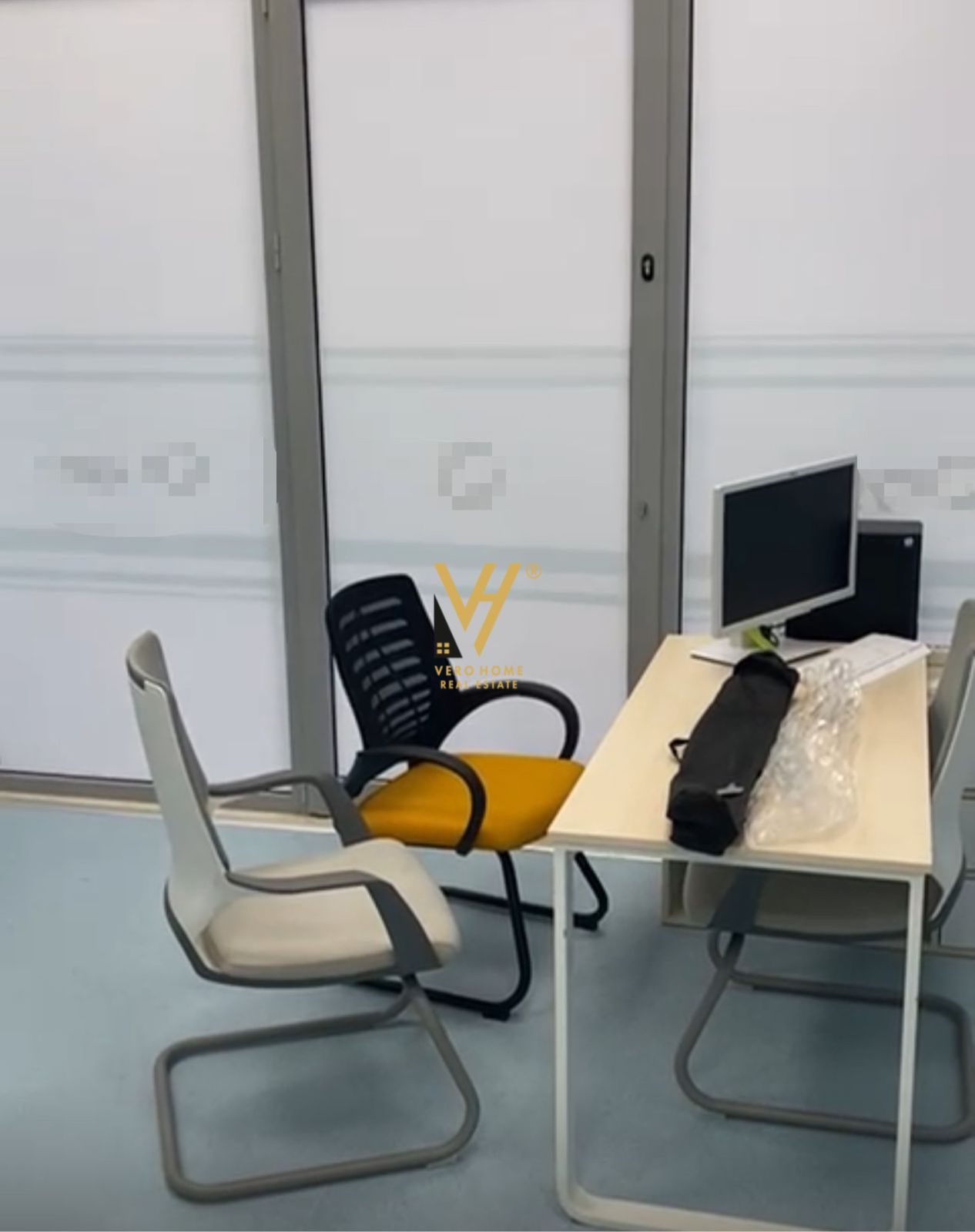 AMBIENT 132M2 TE KOMUNA E PARISIT 550.000 EURO