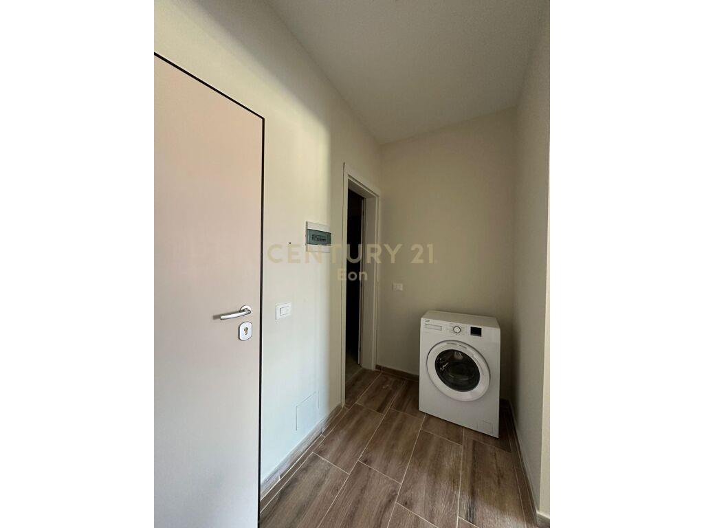 SHITET APARTAMENTI 1+1 TEK MALI I ROBIT,NE GOLEM!