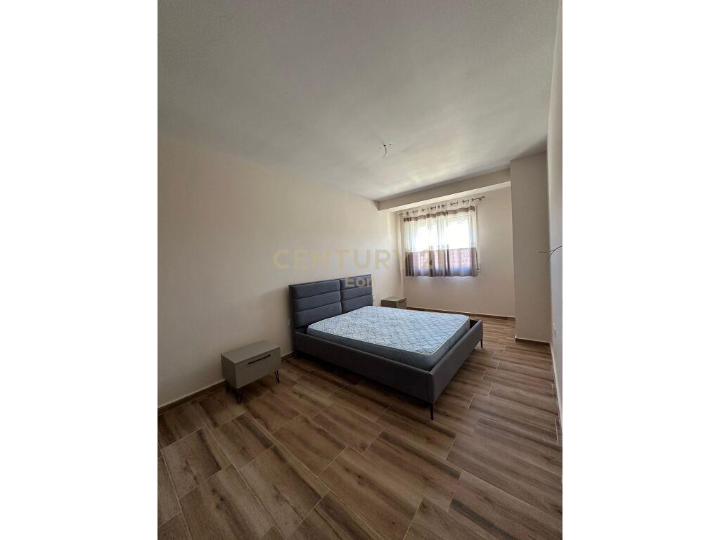 SHITET APARTAMENTI 1+1 TEK MALI I ROBIT,NE GOLEM!