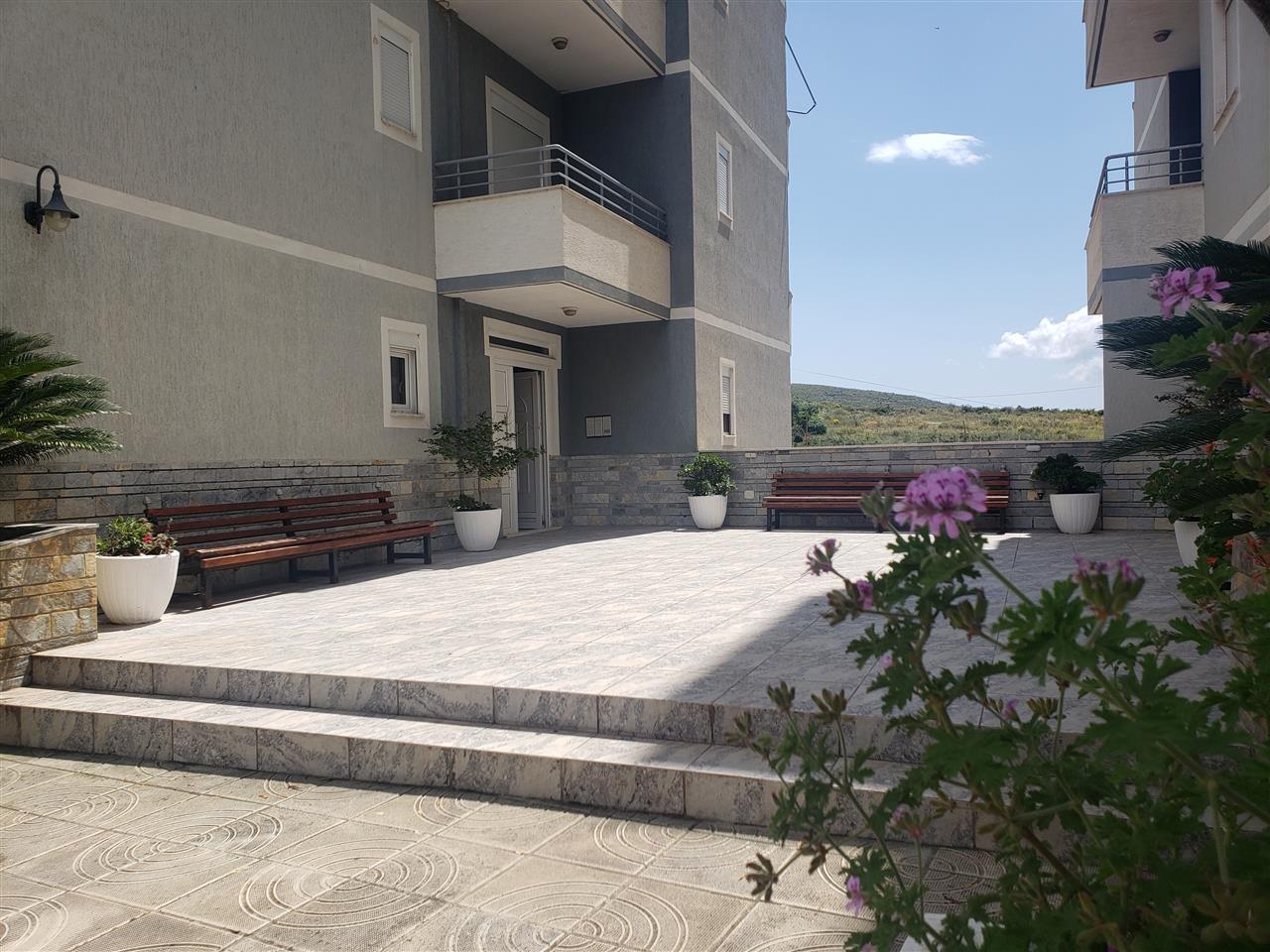 Apartament me qera vjetore