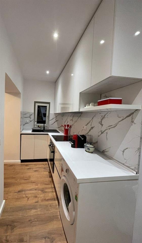 Jepet Shtepi me qera, ne Pallat Egzistues 1+1