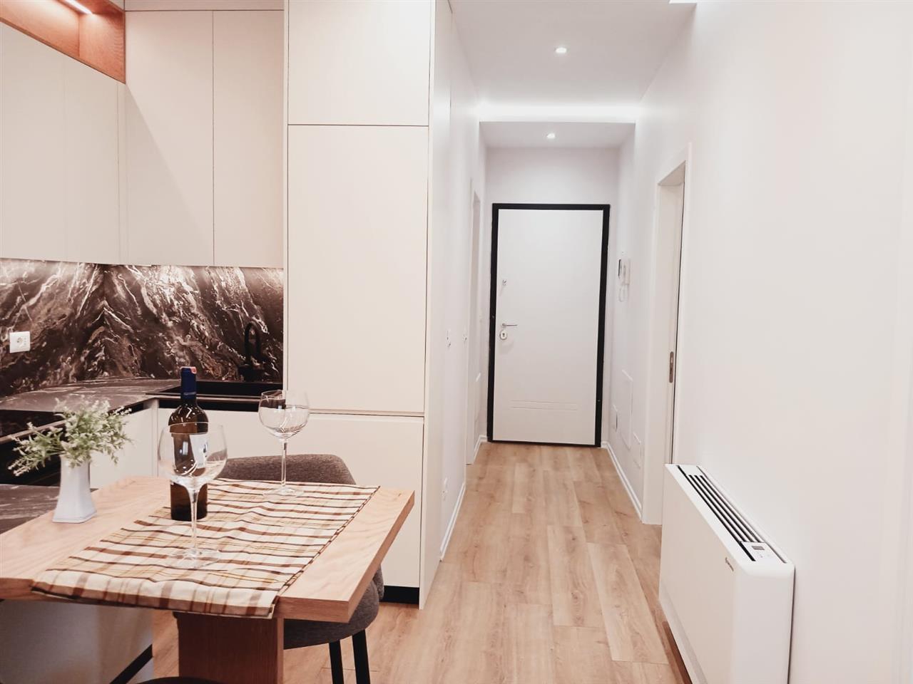 APARTAMENT NE QERA 2+1