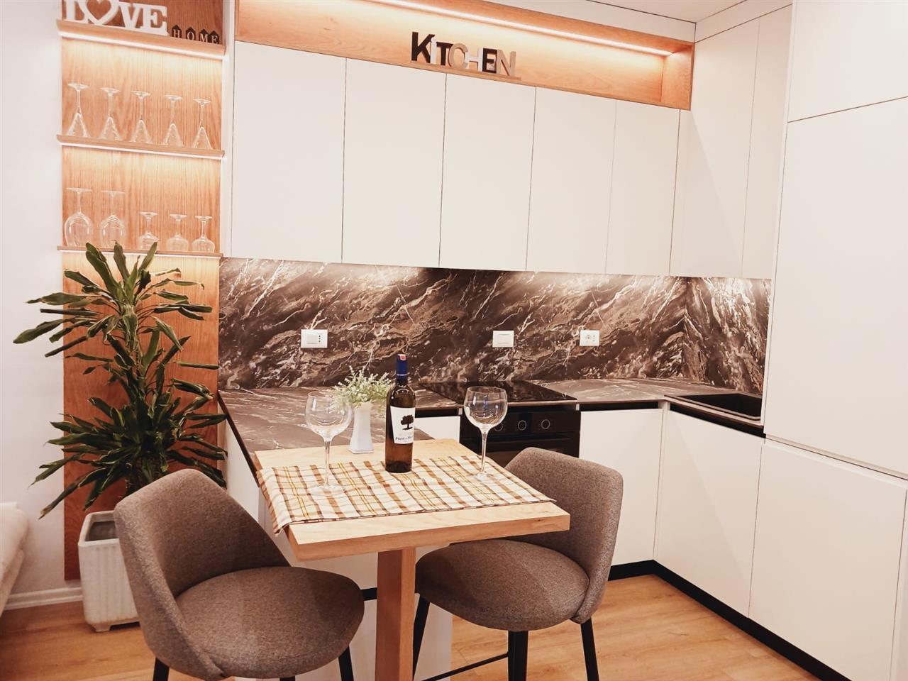 APARTAMENT NE QERA 2+1