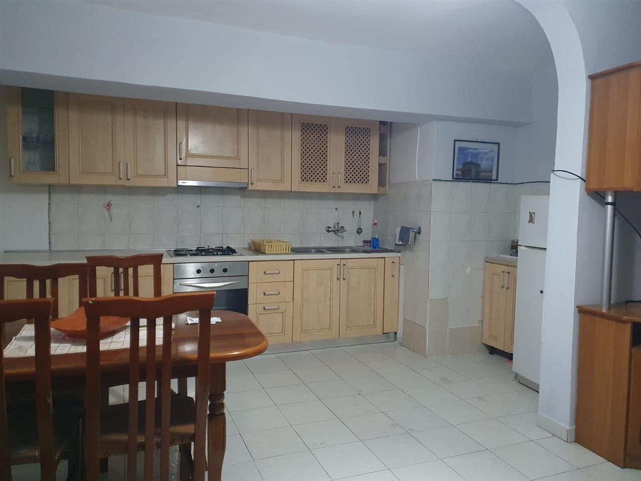 Apartament me qera pran spitalit Durres Joo Agjensi