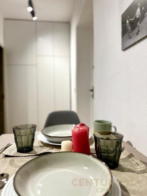 Qira Apartament 1+1 Rruga e Kosovareve €666