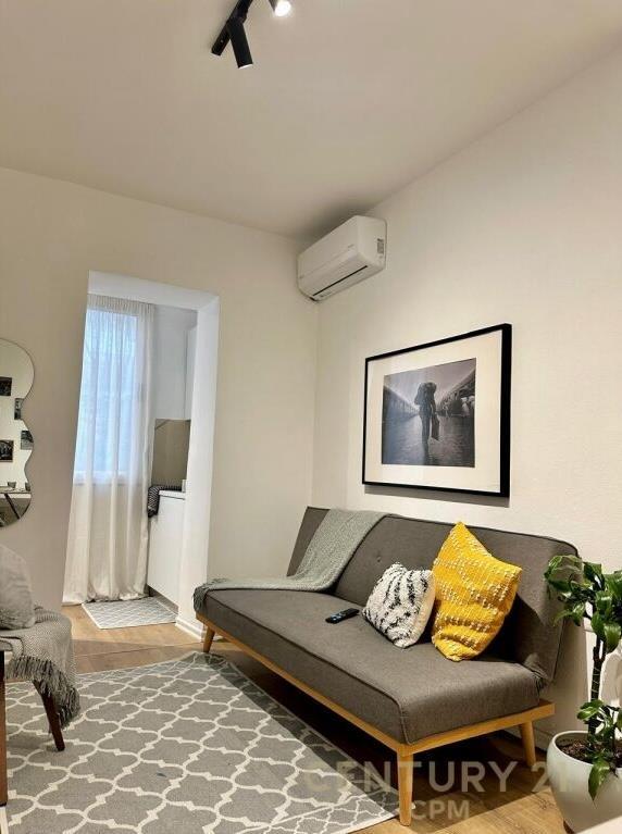 Qira Apartament 1+1 Rruga e Kosovareve €666