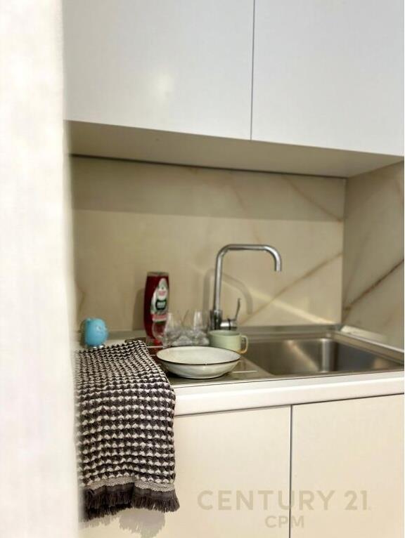 Qira Apartament 1+1 Rruga e Kosovareve €666