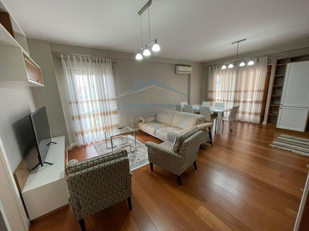 Qera, Apartament 3+1+Parkim, Liqeni I Thate, Tirane. 1,100 €