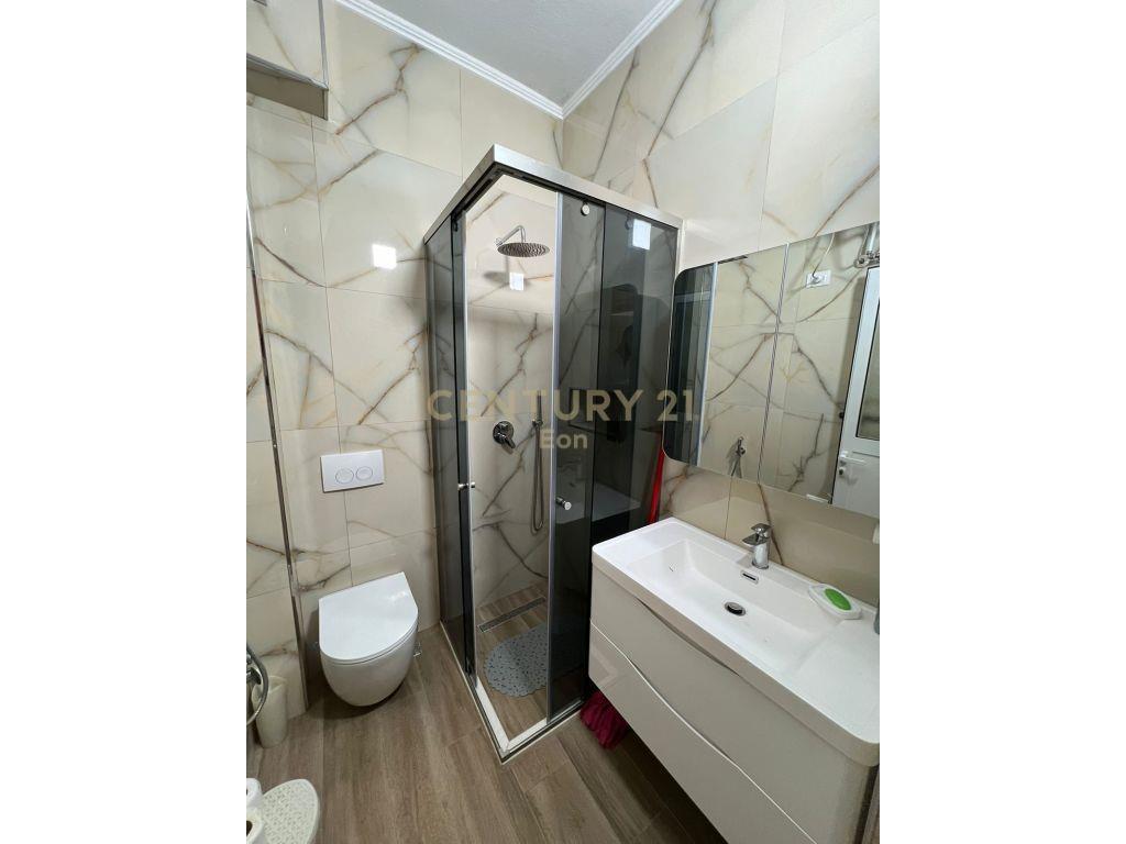 JEPET ME QERA APARTAMENT 1+1 NE PLAZH VIJE E PARE ME DETIN!