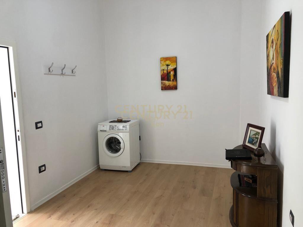 JEPET ME QIRA KAT VILE 2+1 PRANE ZJARRFIKESES DURRES!