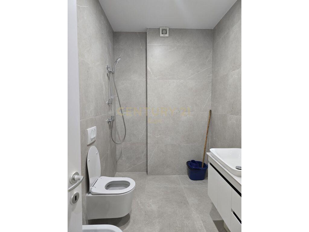 SHITET APARTAMENT 1+1 NE DURRES!