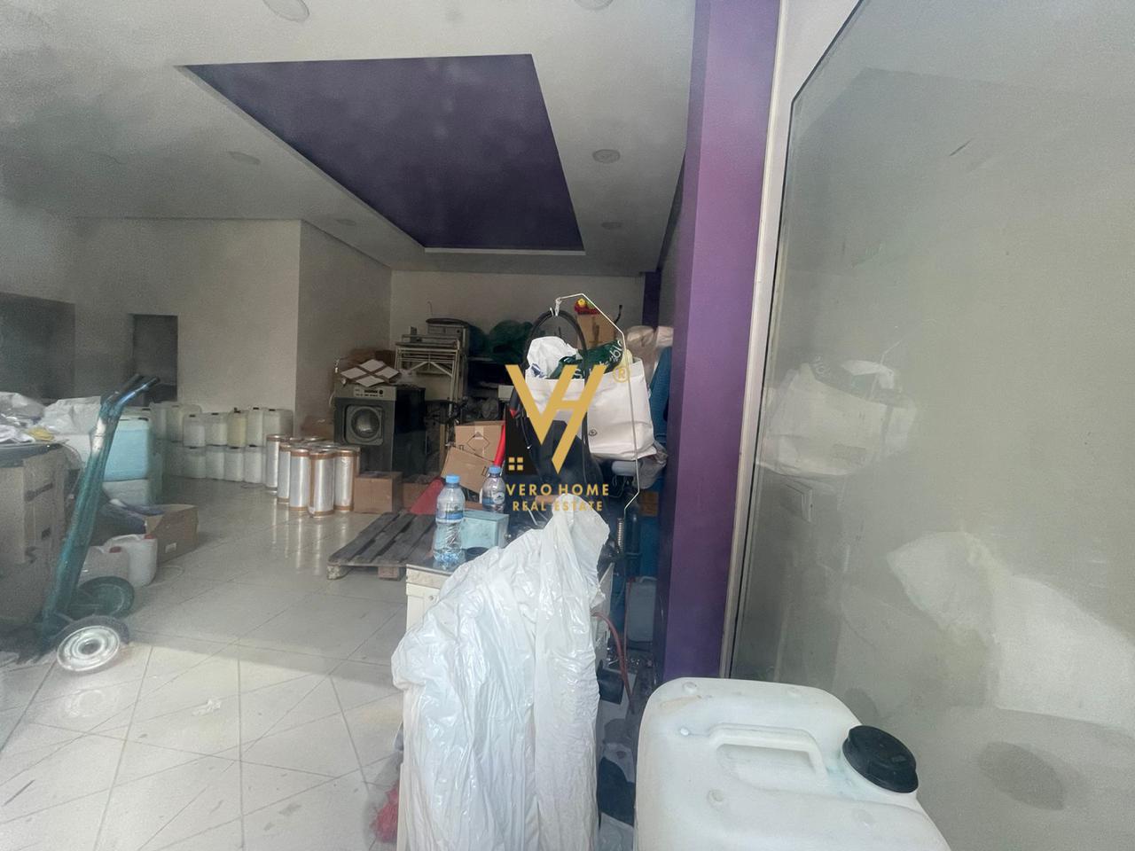 DYQAN 60M2 ME QERA TE UNAZA RE 600 EURO