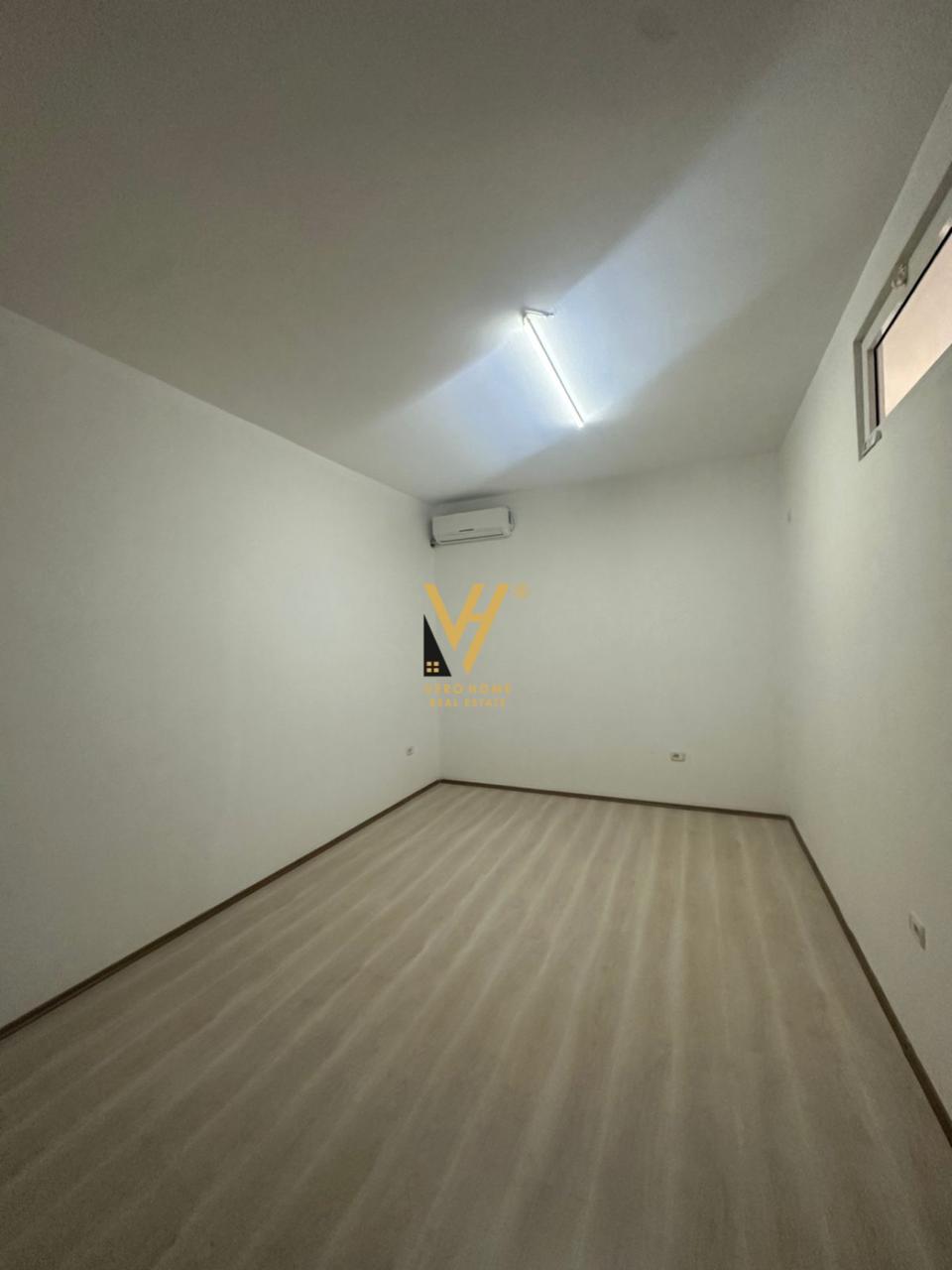 280 M2 FUSHA E AVIACIONIT 1.000 EURO