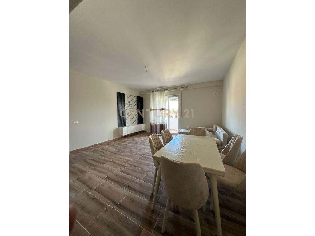 SHITET APARTAMENTI 1+1 TEK MALI I ROBIT,NE GOLEM!