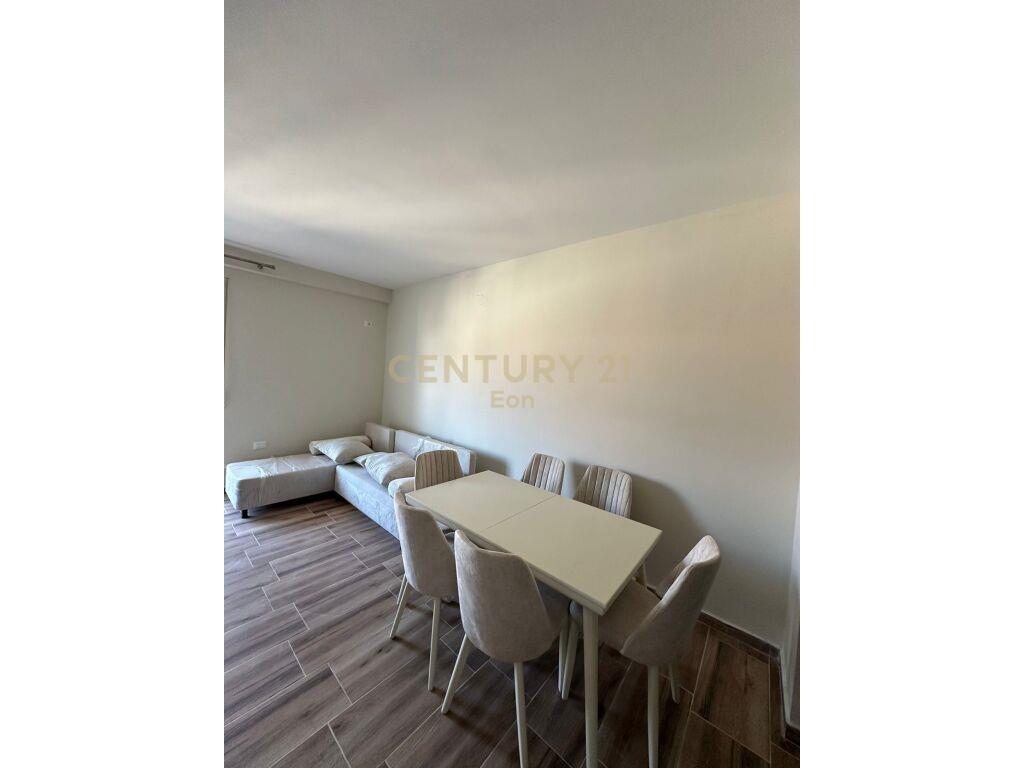 SHITET APARTAMENTI 1+1 TEK MALI I ROBIT,NE GOLEM!