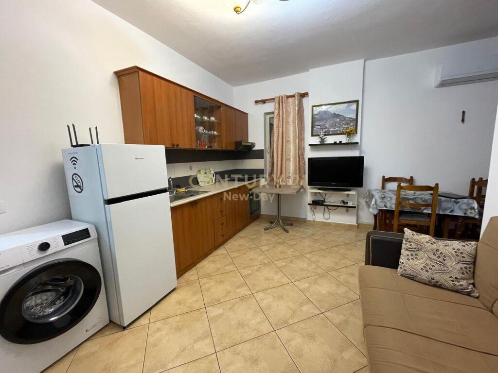 APARTMENT 1+1 ME PAMJE DETI PER QIRA NE PLAZH!