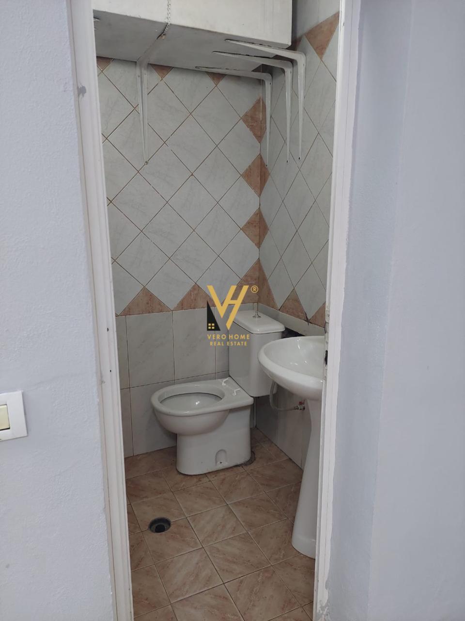 DYQAN 26 M2 TE RR. SIRI KODRA 30.000 LEKE