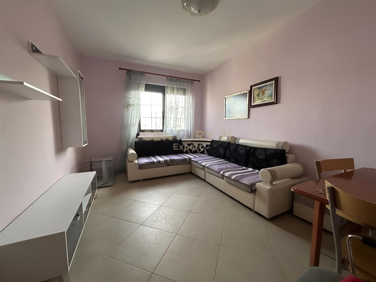 Qira Apartament 1+1+1 Myslym Shyri €500