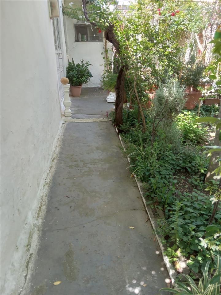 Shitet shtepi private ne qender Durres