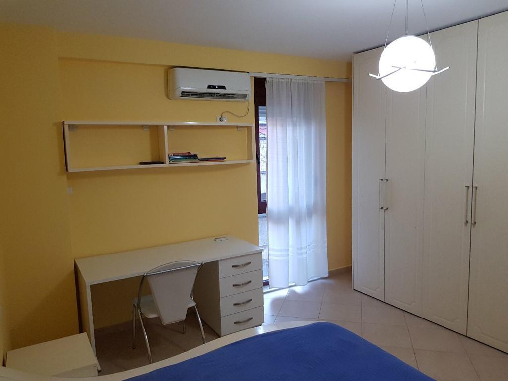 Apartament 2+1+2, pallat i ri, 5min nga qendra e Tiranes