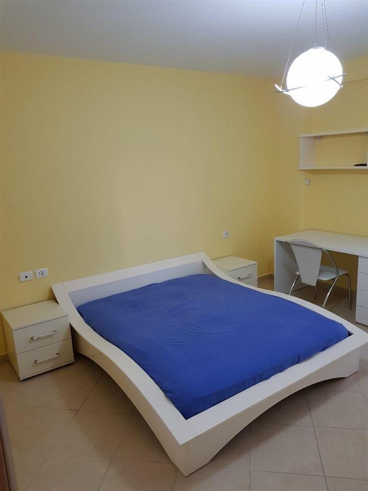 Apartament 2+1+2, pallat i ri, 5min nga qendra e Tiranes