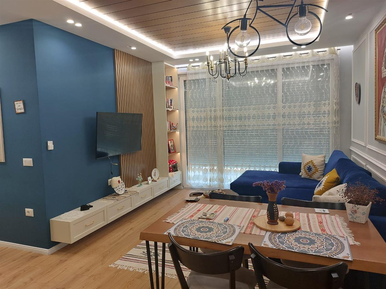 Qera, Apartament 2+1+2+post parkimi Fiori Di Bosko