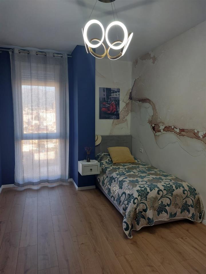 Qera, Apartament 2+1+2+post parkimi Fiori Di Bosko