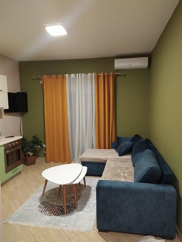 Apartament me qera