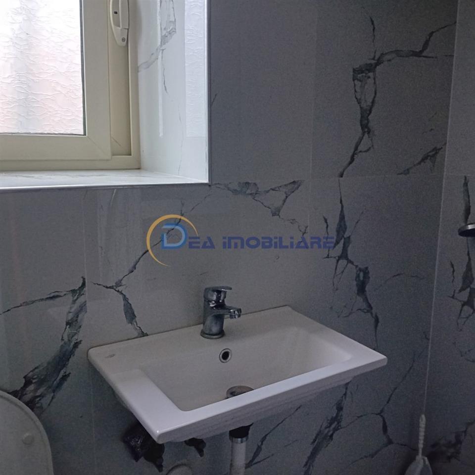 JEPET ME QERA GAZONIERE MOBILUAR