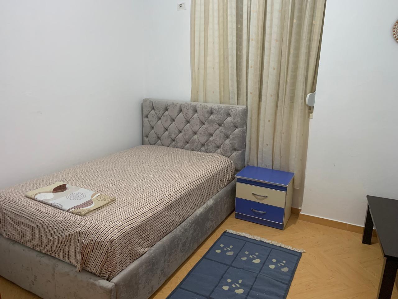 Apartament me Qera në Vlore 2+1+1, te Albano Romina