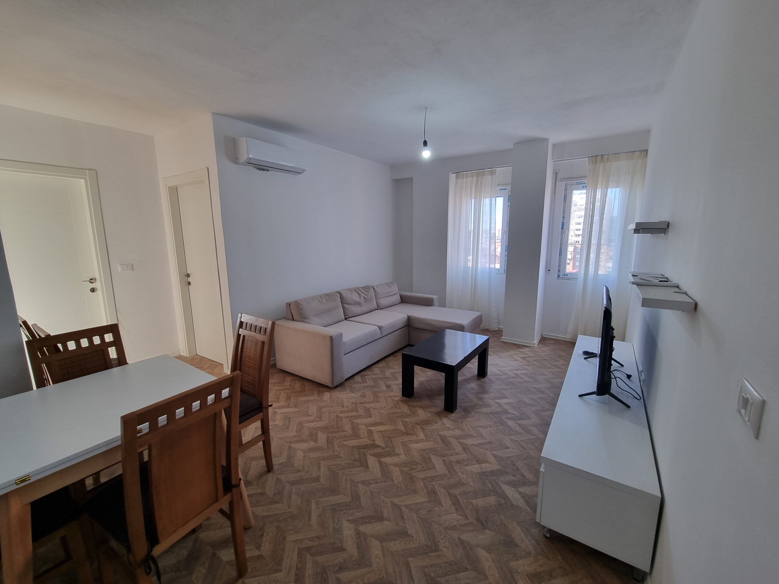 Apartament 2+1 per qira ne Alidem