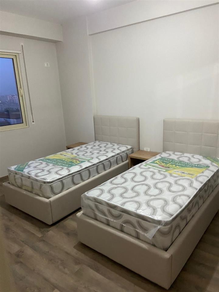 Apartement Qera 2+1+2-Rr.Bedri Karapici-LIROHET 1 MARS 2025