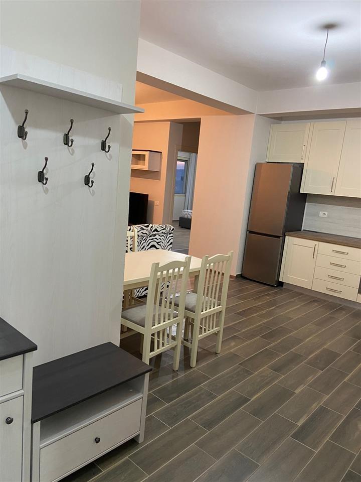 Apartement Qera 2+1+2-Rr.Bedri Karapici-LIROHET 1 MARS 2025