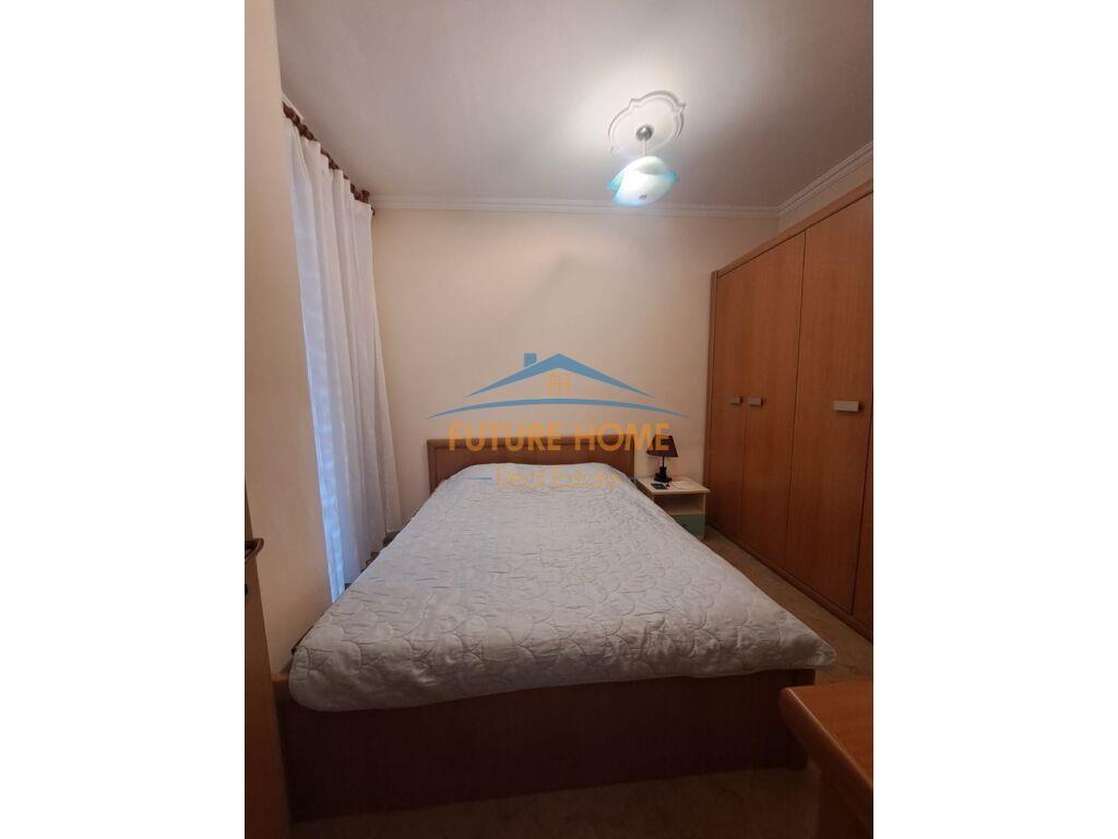 Qera, Apartament 3+1+2, Unaza e Re, Tirane.