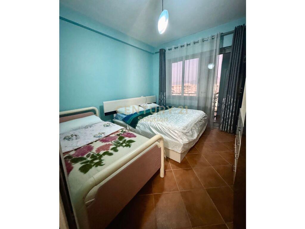 JEPET APARTAMENT 2+1 ME QERA ASTIR