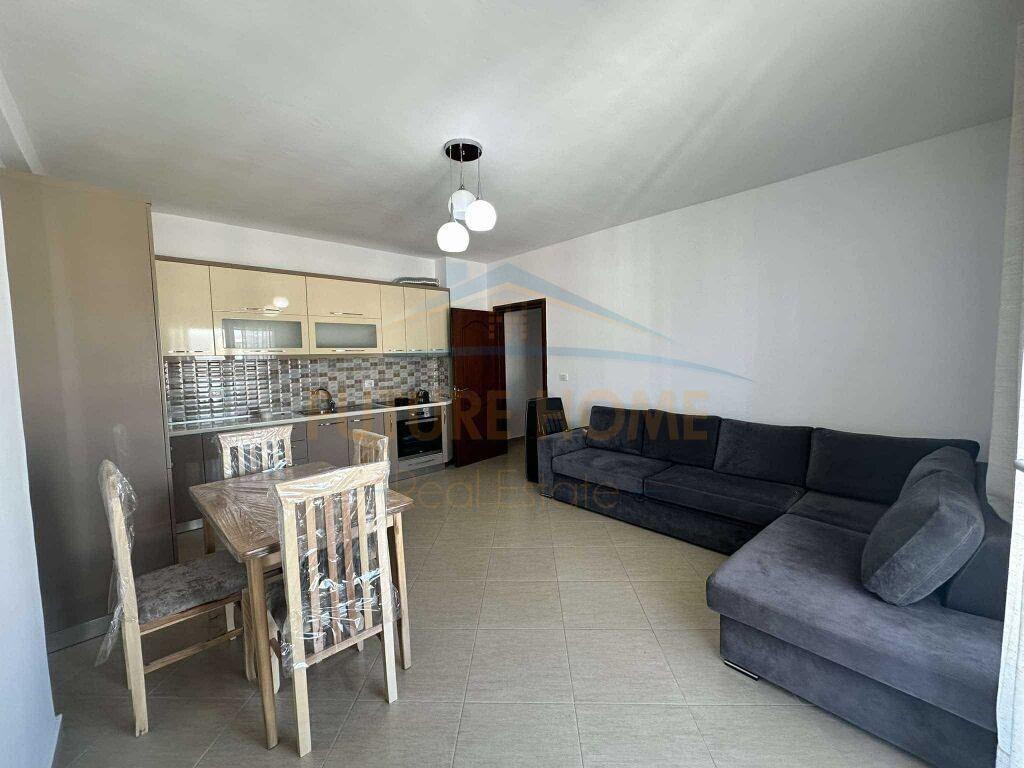 Qera, Apartament 2+1, Unaza e Re.