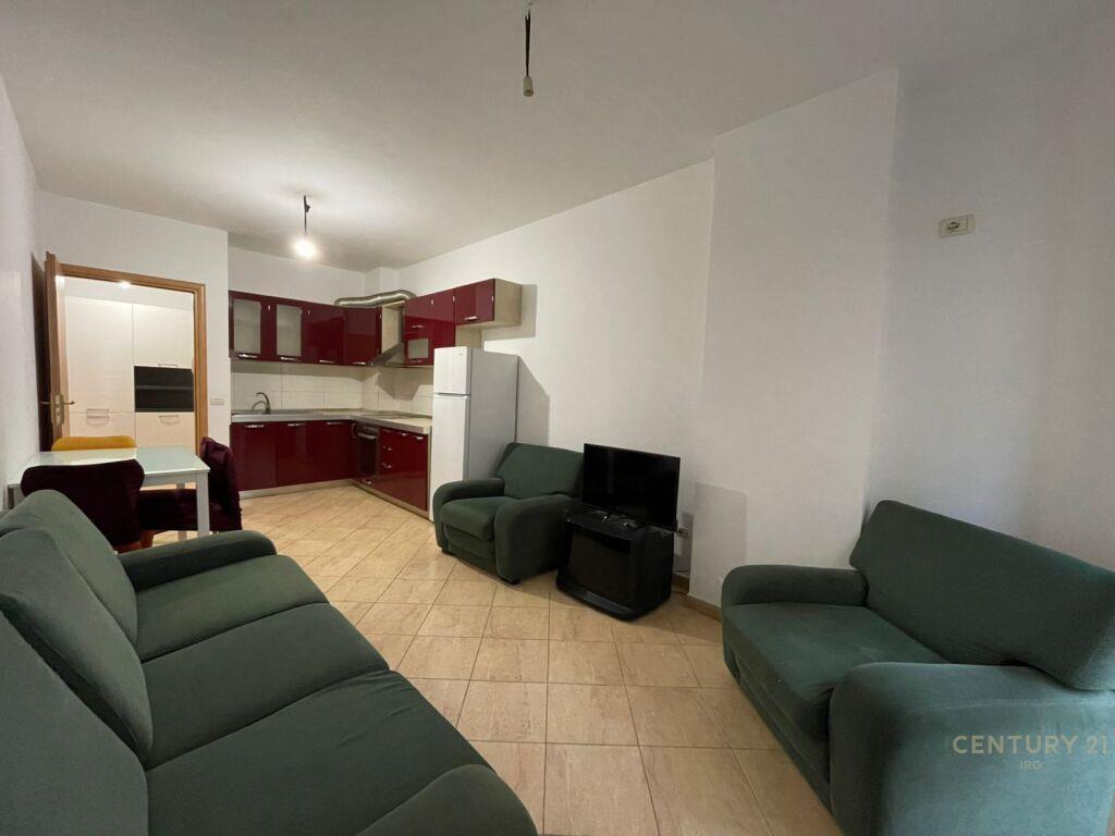 Qira Apartment 1+1+1 Astiri 410 € /Muaj